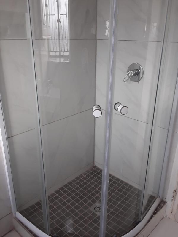 1 Bedroom Property for Sale in Overport KwaZulu-Natal