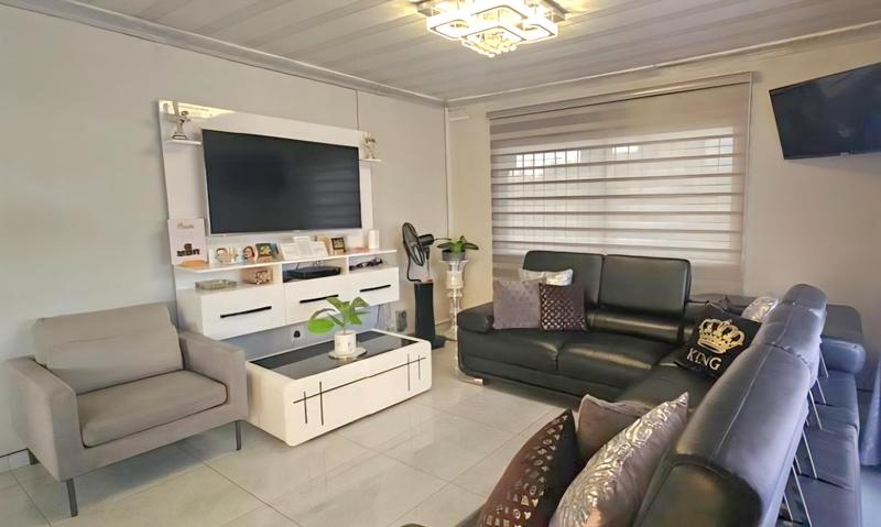 4 Bedroom Property for Sale in Overport KwaZulu-Natal
