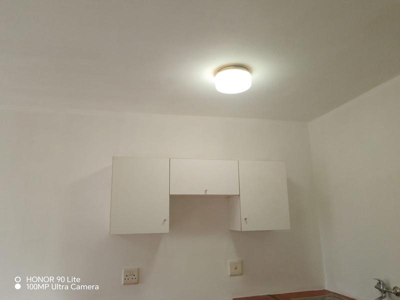 1 Bedroom Property for Sale in Bellair KwaZulu-Natal