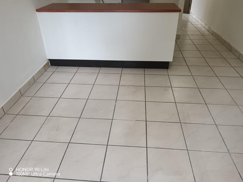 1 Bedroom Property for Sale in Bellair KwaZulu-Natal