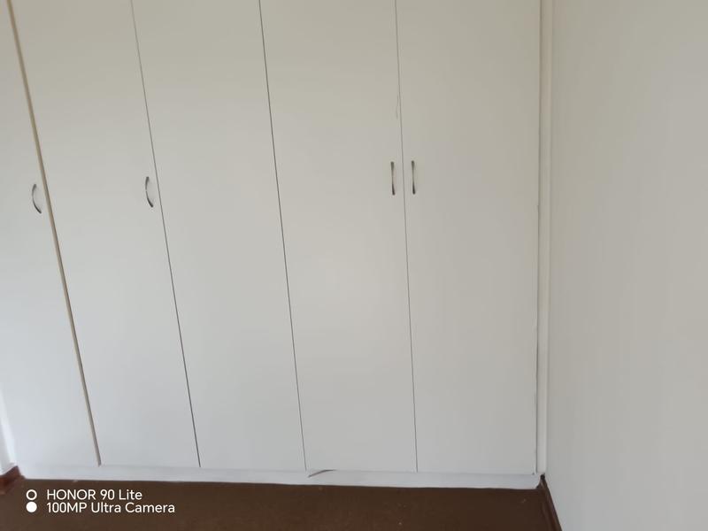 1 Bedroom Property for Sale in Bellair KwaZulu-Natal