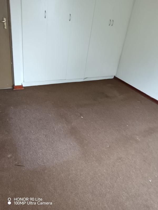 1 Bedroom Property for Sale in Bellair KwaZulu-Natal