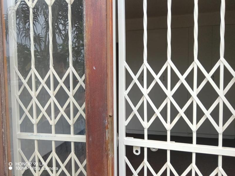 1 Bedroom Property for Sale in Bellair KwaZulu-Natal