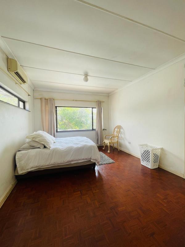 4 Bedroom Property for Sale in Amanzimtoti KwaZulu-Natal