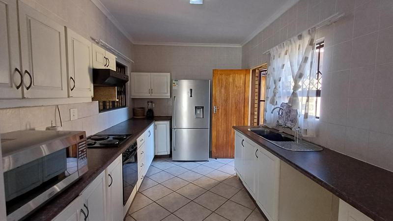 3 Bedroom Property for Sale in Aviary Hill KwaZulu-Natal