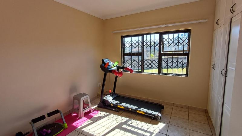 3 Bedroom Property for Sale in Aviary Hill KwaZulu-Natal