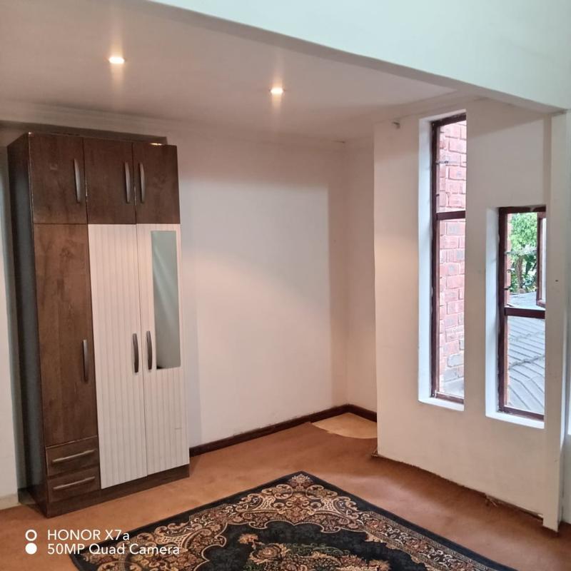 To Let 4 Bedroom Property for Rent in Forest Hills KwaZulu-Natal