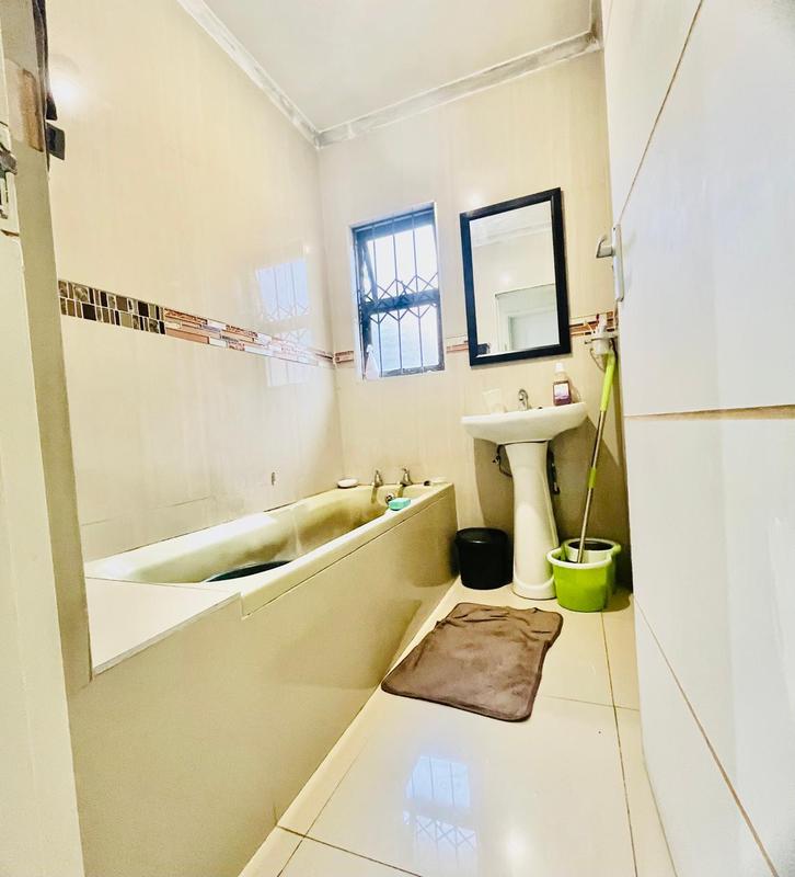 3 Bedroom Property for Sale in Avoca KwaZulu-Natal