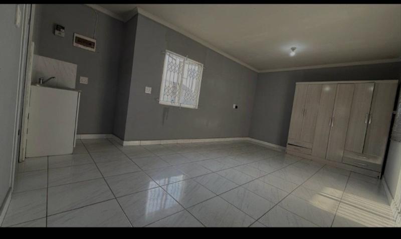 To Let 1 Bedroom Property for Rent in Bayview KwaZulu-Natal