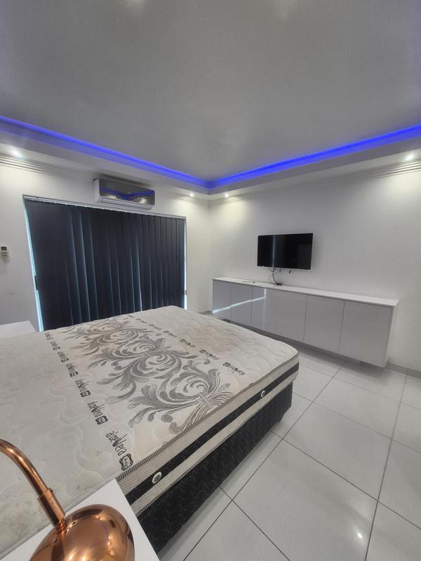 1 Bedroom Property for Sale in Durban North KwaZulu-Natal