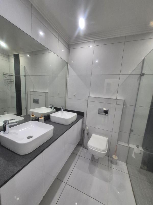 1 Bedroom Property for Sale in Durban North KwaZulu-Natal