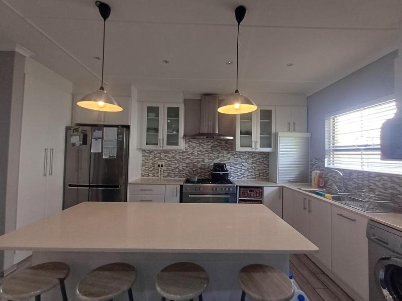 To Let 4 Bedroom Property for Rent in Greenwood Park KwaZulu-Natal