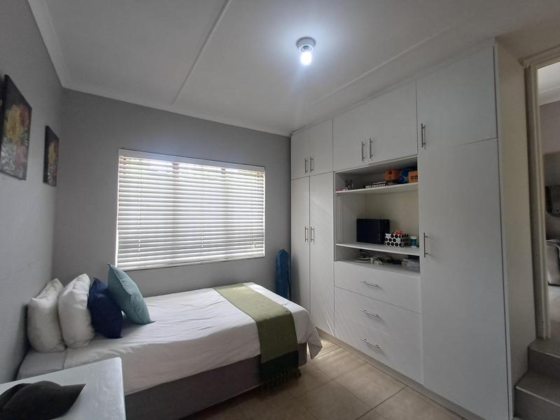 To Let 4 Bedroom Property for Rent in Greenwood Park KwaZulu-Natal