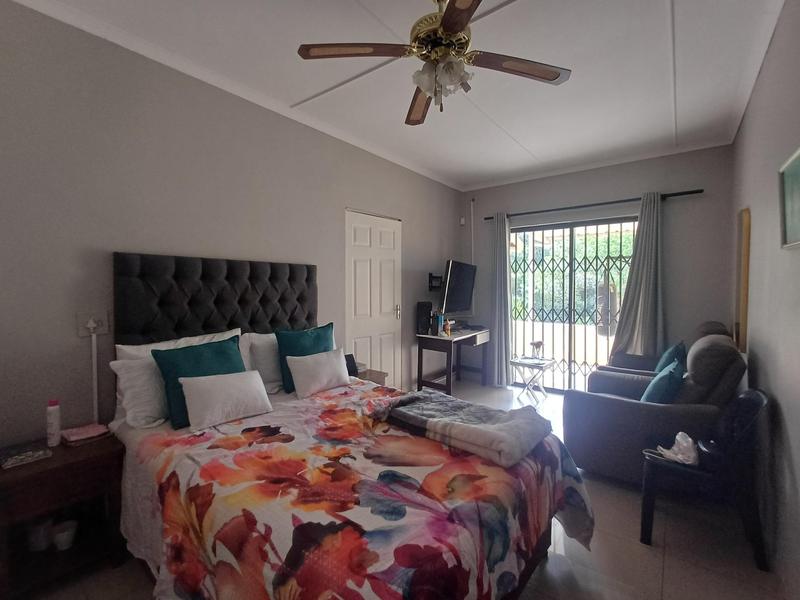 To Let 4 Bedroom Property for Rent in Greenwood Park KwaZulu-Natal