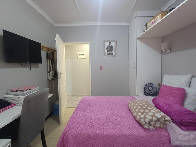 To Let 4 Bedroom Property for Rent in Greenwood Park KwaZulu-Natal