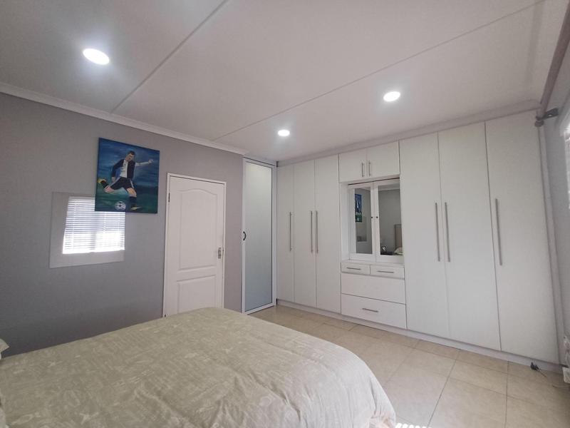 To Let 4 Bedroom Property for Rent in Greenwood Park KwaZulu-Natal