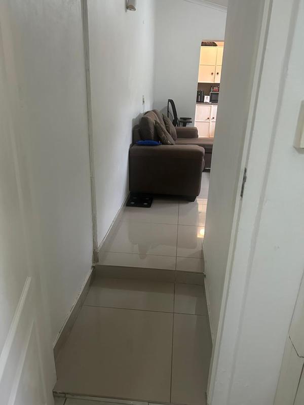 To Let 1 Bedroom Property for Rent in Durban North KwaZulu-Natal