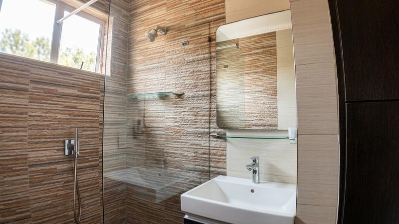 2 Bedroom Property for Sale in Essenwood KwaZulu-Natal