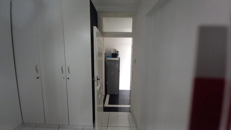 2 Bedroom Property for Sale in Windermere KwaZulu-Natal