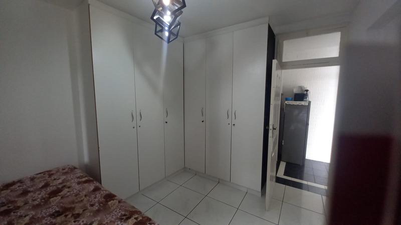 2 Bedroom Property for Sale in Windermere KwaZulu-Natal