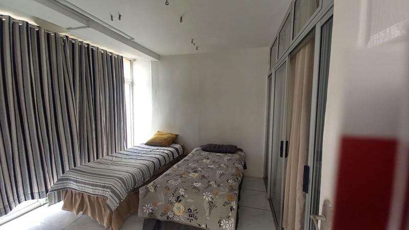 2 Bedroom Property for Sale in Windermere KwaZulu-Natal