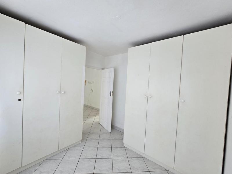 2 Bedroom Property for Sale in Scottburgh KwaZulu-Natal
