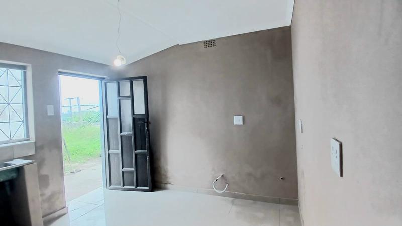 2 Bedroom Property for Sale in Umlazi KwaZulu-Natal
