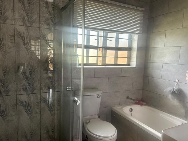 2 Bedroom Property for Sale in Arboretum KwaZulu-Natal