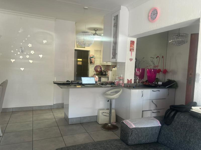 2 Bedroom Property for Sale in Arboretum KwaZulu-Natal