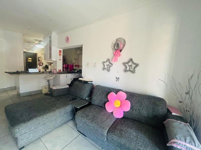 2 Bedroom Property for Sale in Arboretum KwaZulu-Natal