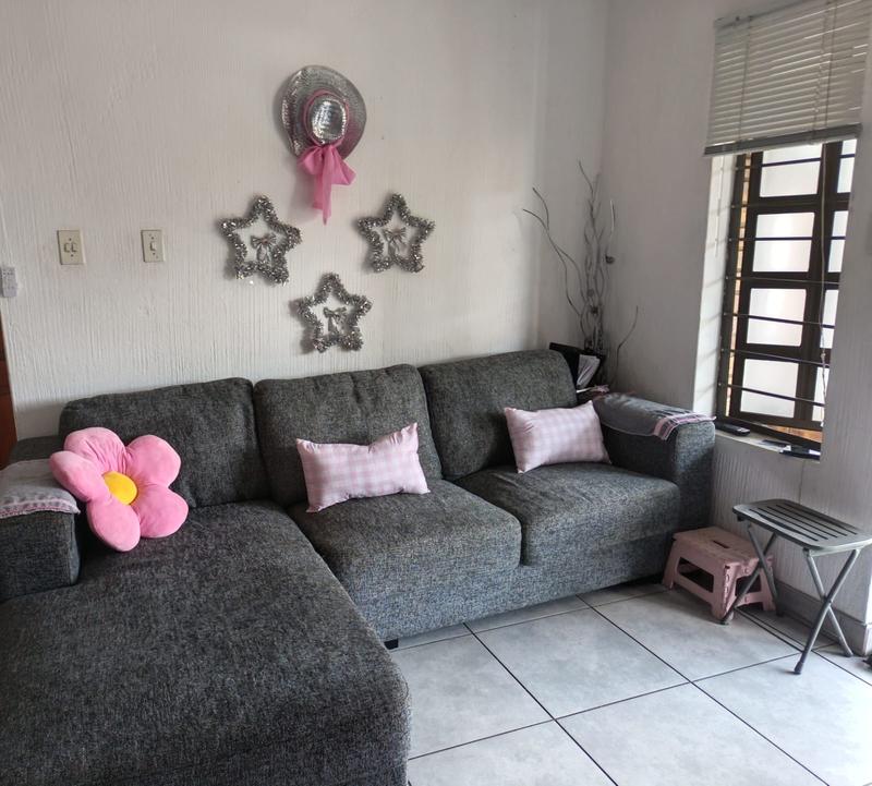 2 Bedroom Property for Sale in Arboretum KwaZulu-Natal