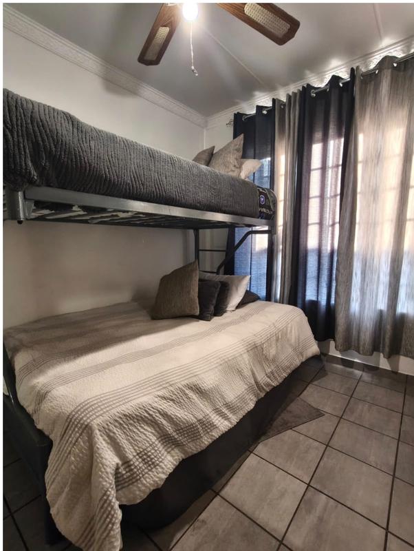 2 Bedroom Property for Sale in Birdswood KwaZulu-Natal