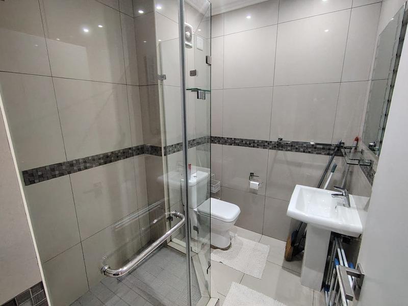 To Let 3 Bedroom Property for Rent in New Town Centre KwaZulu-Natal