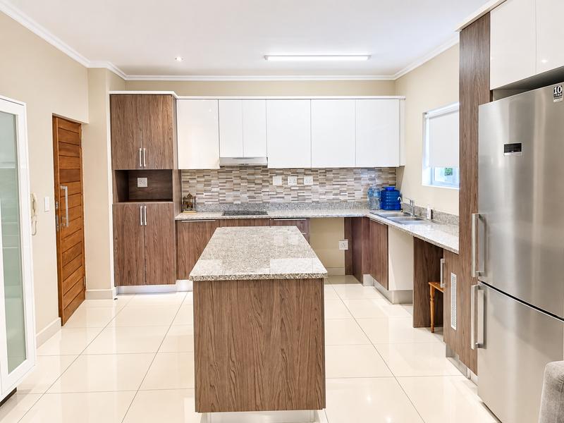 2 Bedroom Property for Sale in New Town Centre KwaZulu-Natal