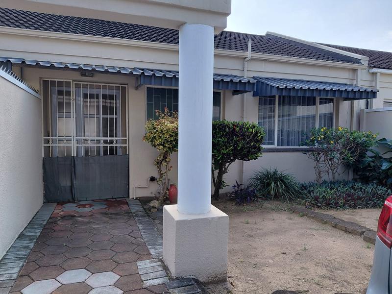 2 Bedroom Property for Sale in Sherwood KwaZulu-Natal