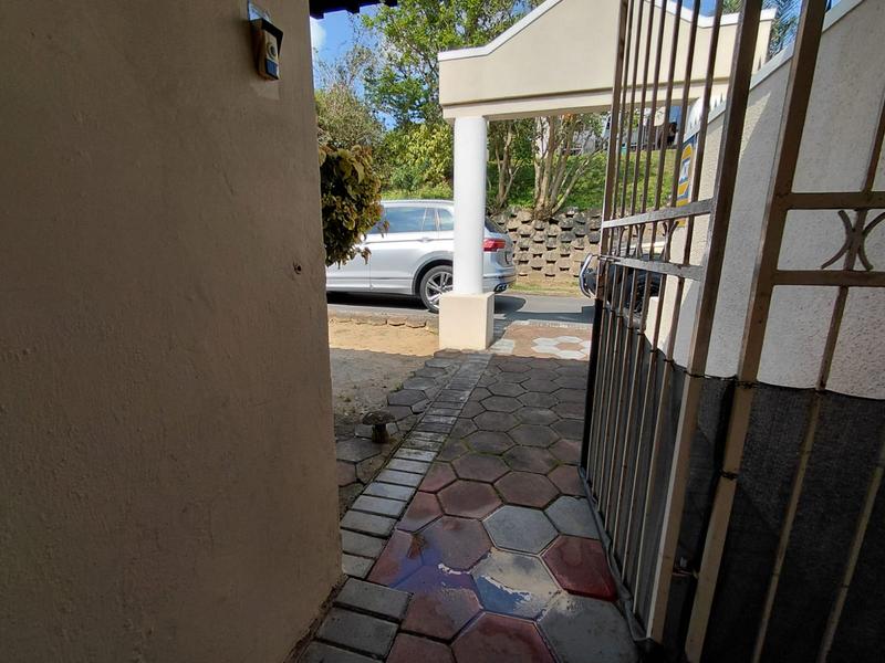 2 Bedroom Property for Sale in Sherwood KwaZulu-Natal