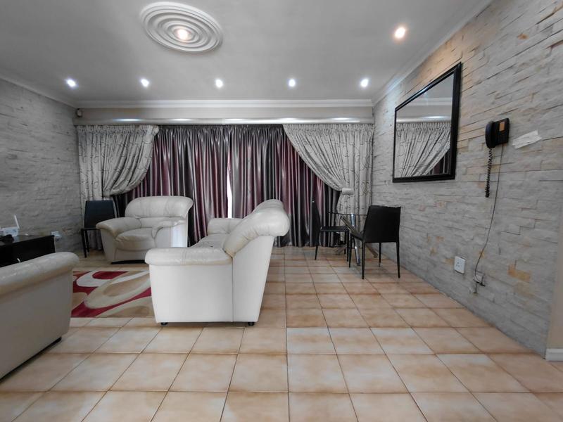 2 Bedroom Property for Sale in Sherwood KwaZulu-Natal
