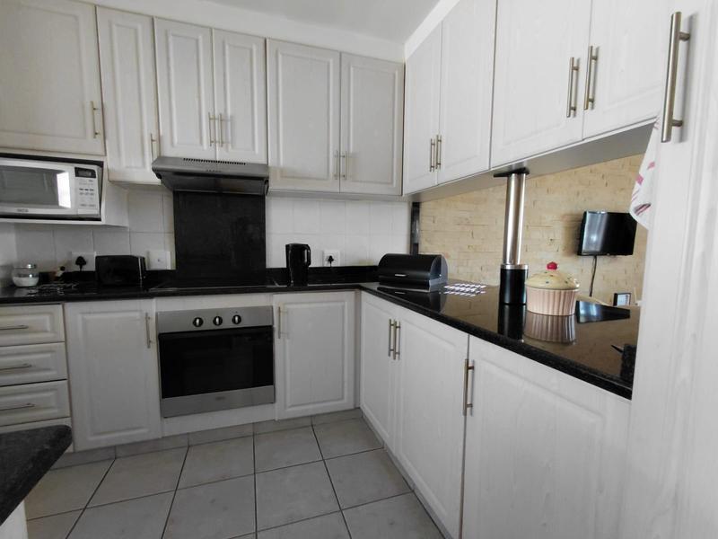 2 Bedroom Property for Sale in Sherwood KwaZulu-Natal