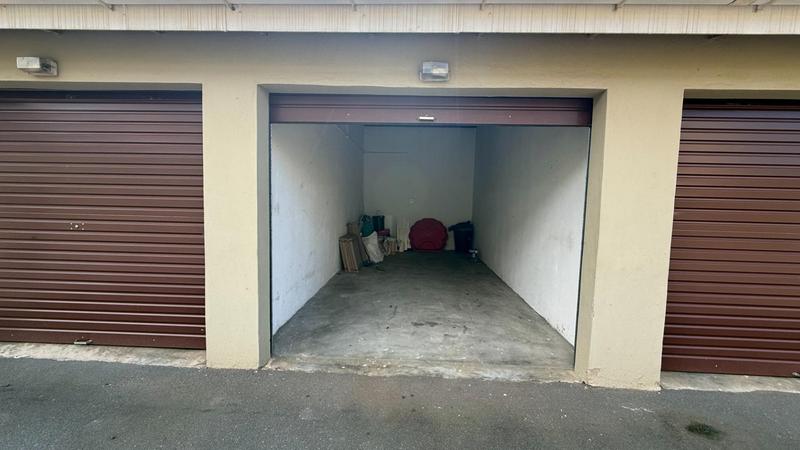 2 Bedroom Property for Sale in Kingsburgh KwaZulu-Natal