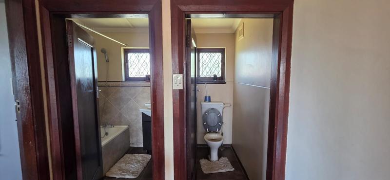 2 Bedroom Property for Sale in Northdene KwaZulu-Natal