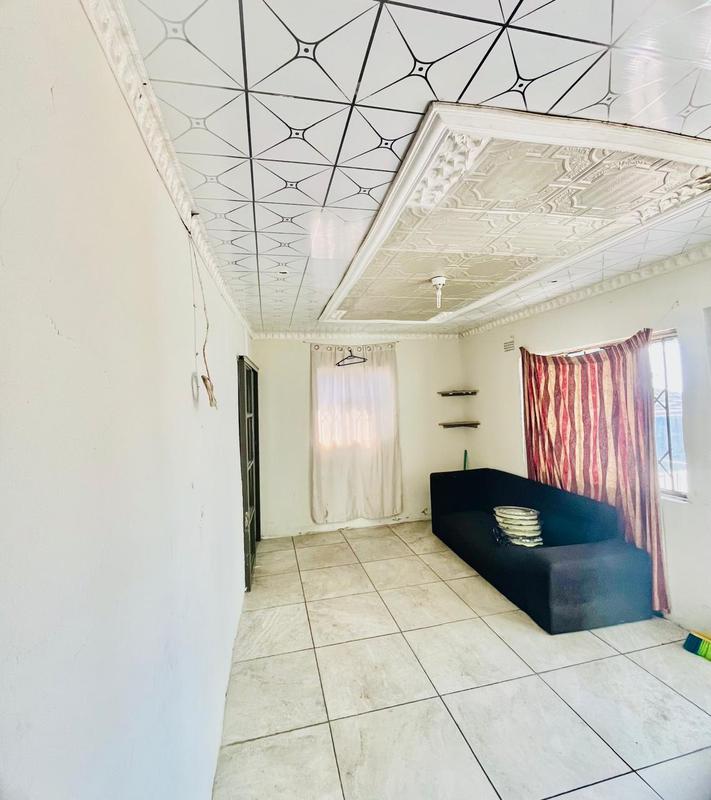 4 Bedroom Property for Sale in Folweni KwaZulu-Natal