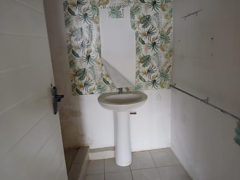 To Let 5 Bedroom Property for Rent in Bothas Hill KwaZulu-Natal