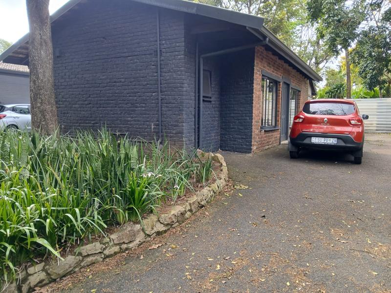 4 Bedroom Property for Sale in Kloof KwaZulu-Natal