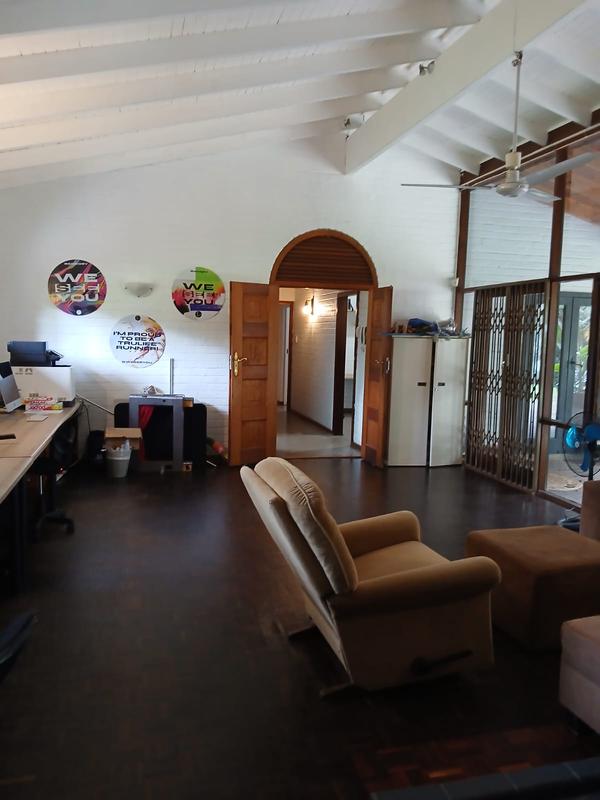 4 Bedroom Property for Sale in Kloof KwaZulu-Natal