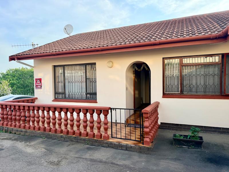 4 Bedroom Property for Sale in Reservoir Hills KwaZulu-Natal