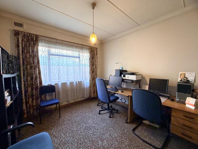 4 Bedroom Property for Sale in Reservoir Hills KwaZulu-Natal
