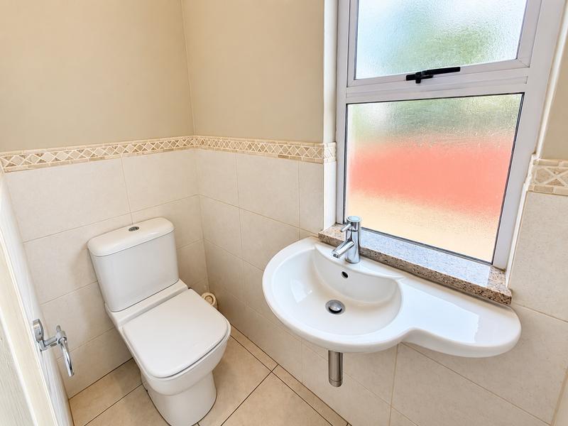 4 Bedroom Property for Sale in Umhlanga KwaZulu-Natal