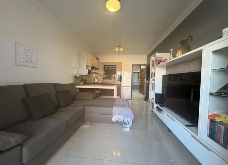 To Let 1 Bedroom Property for Rent in Umhlanga Ridge KwaZulu-Natal