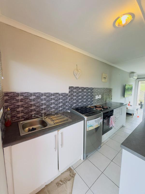2 Bedroom Property for Sale in Newlands East KwaZulu-Natal