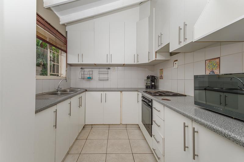6 Bedroom Property for Sale in Manor Gardens KwaZulu-Natal